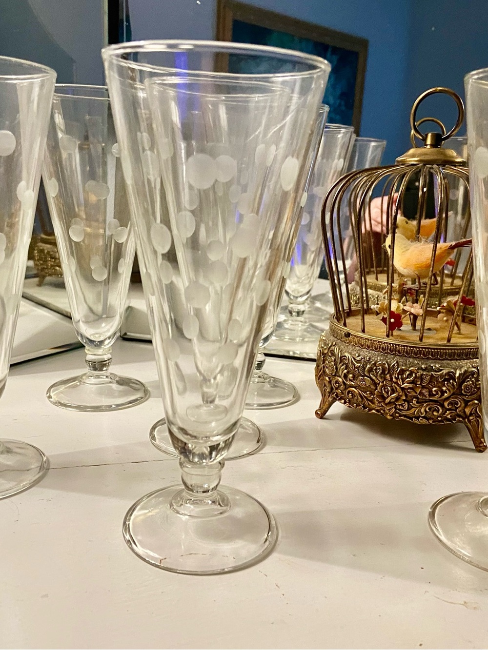 Vtg Anchor Hocking Coin Dot Pilsner Pedestal Glasses